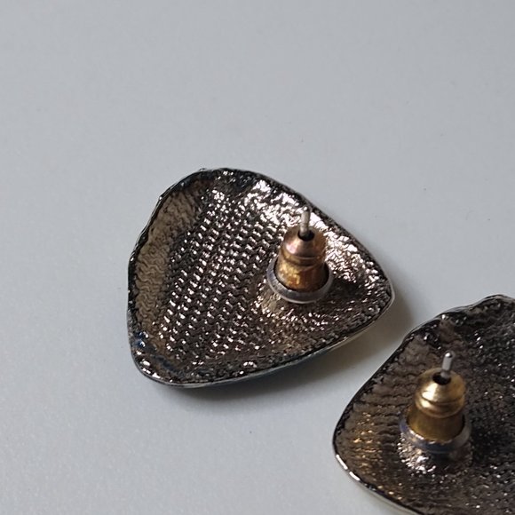 Vintage Blue And Cream Triangular Stud Earrings - Picture 11 of 13